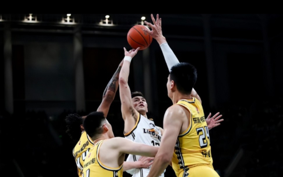 开云下载-关于青海男篮全力以赴，爆发潜力的信息