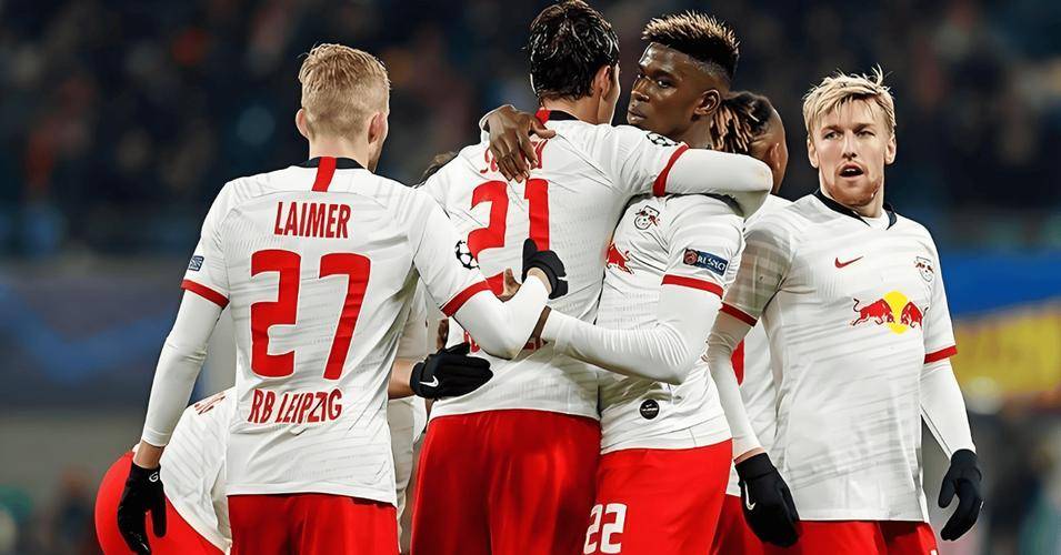 开云体育官网-法兰克福客场逆转失败，德甲争冠形势严峻的简单介绍