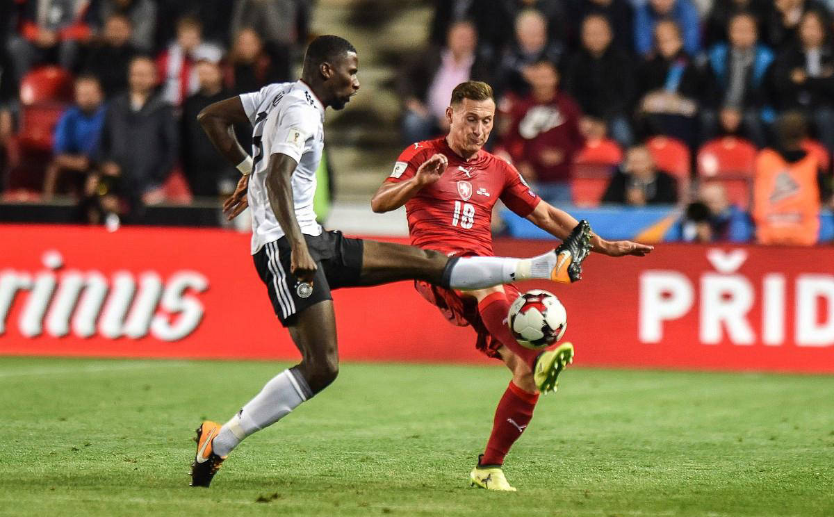 斯洛文尼亚球队在国际比赛中再度亮相的简单介绍