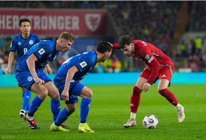 开云体育官网-威尔士队欧预赛中展现出色实力，成功晋级