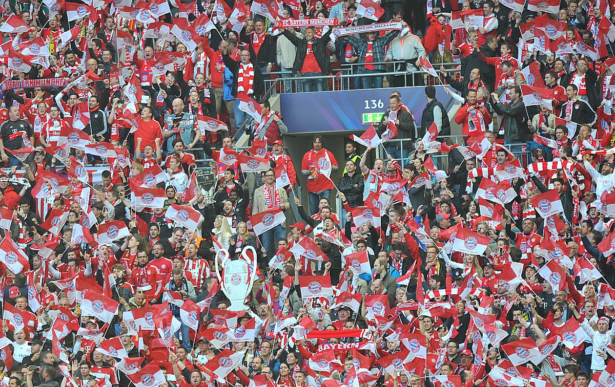 开云体育平台APP-柏林赛场燃烧的战火，曼联创造不可能逆转