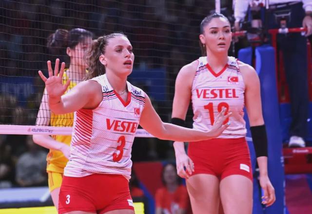 开云体育登录-瑞士队在比赛中力克土耳其队