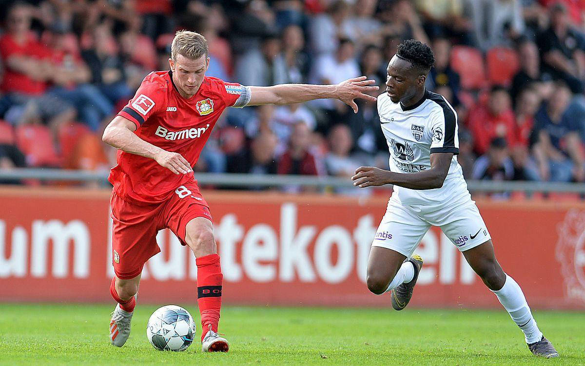 拉齐奥客场失利，未能守住领先优势