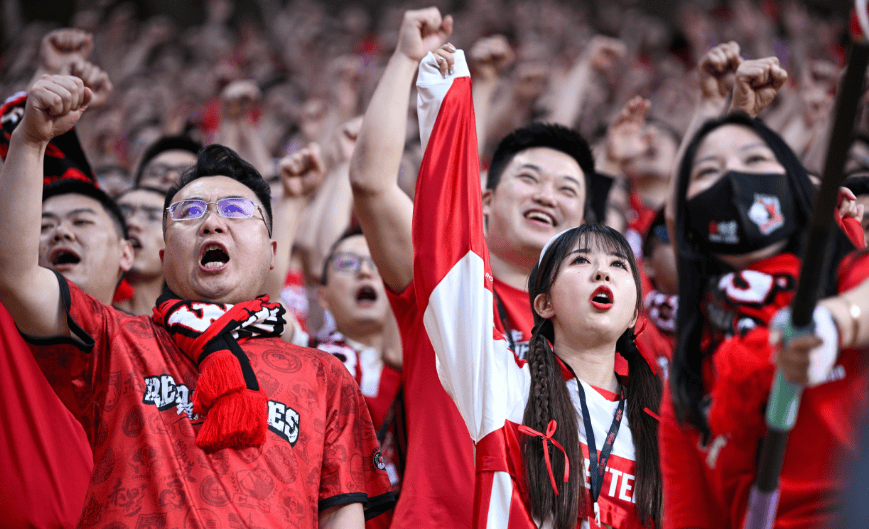 赛季揭幕战瞩目开打，千呼万唤令人激动