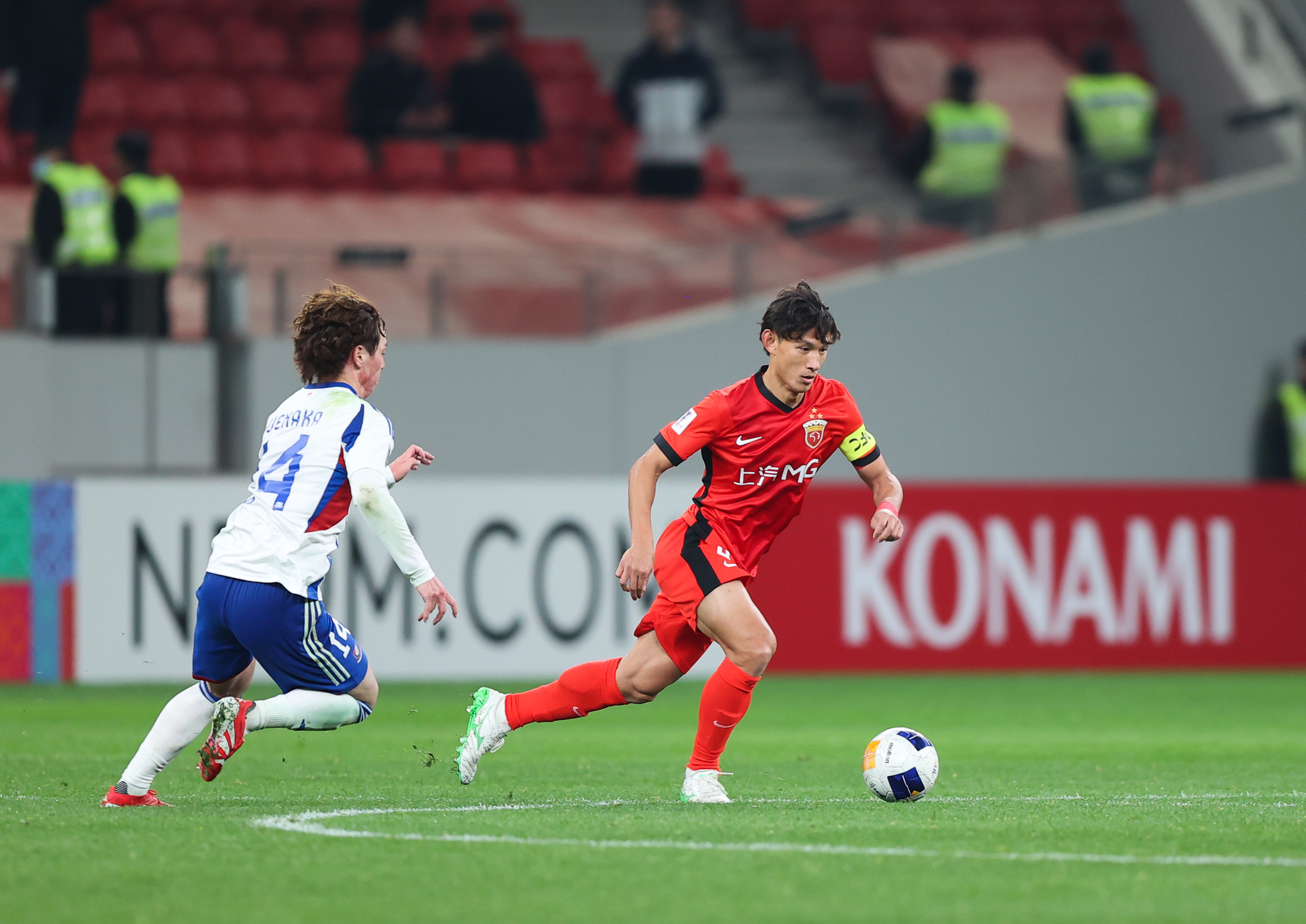 参赛球队士气高昂信心爆棚备受瞩目