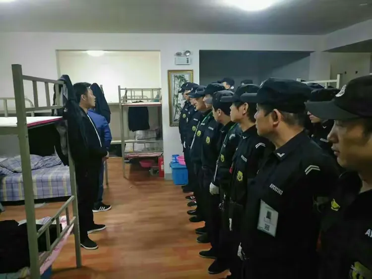 开云体育下载-深圳电光队奋发图强，勇往直前战无不胜的简单介绍