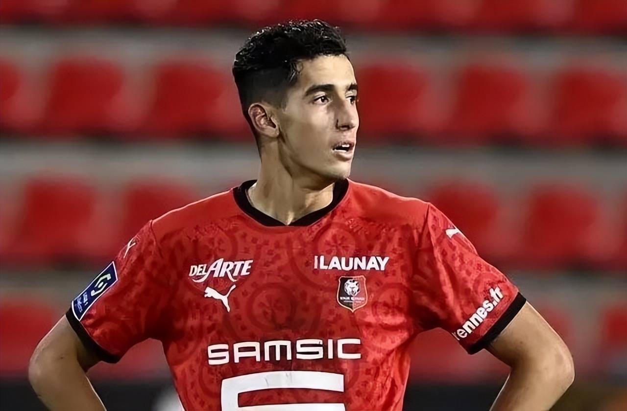 法国队名列前茅，寻求夺得冠军机会