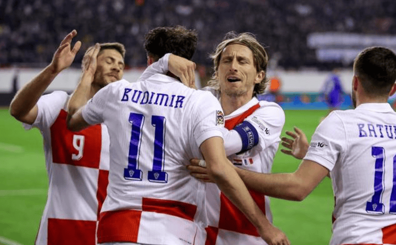 包含克罗地亚队逆风翻盘，取得胜利喜人的词条