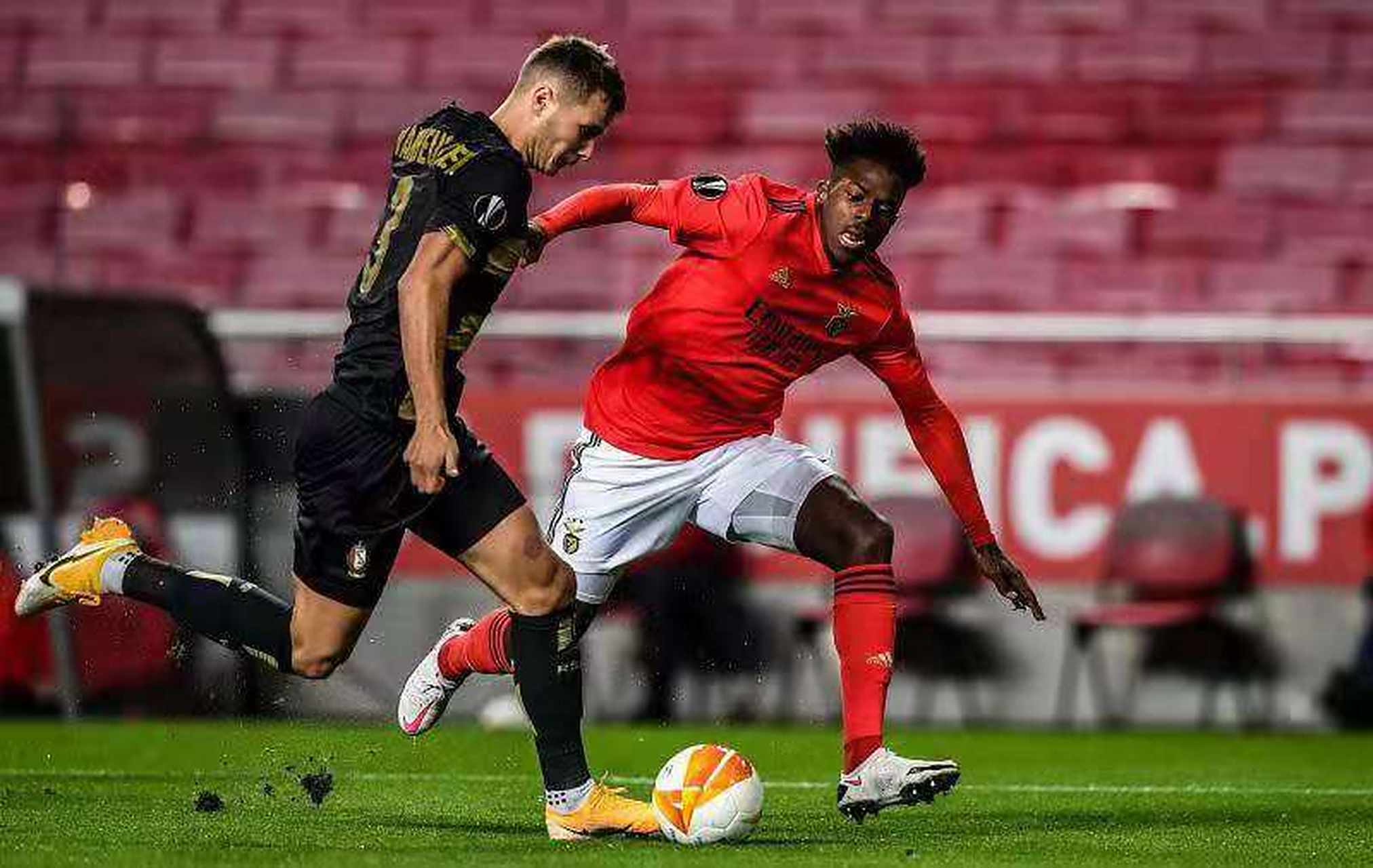 开云体育平台APP-葡萄牙惊险战胜匈牙利，保住领先优势