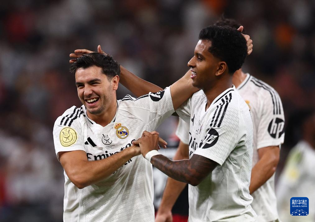 开云体育登录-包含西班牙队凭借高效进攻晋级下一轮的词条