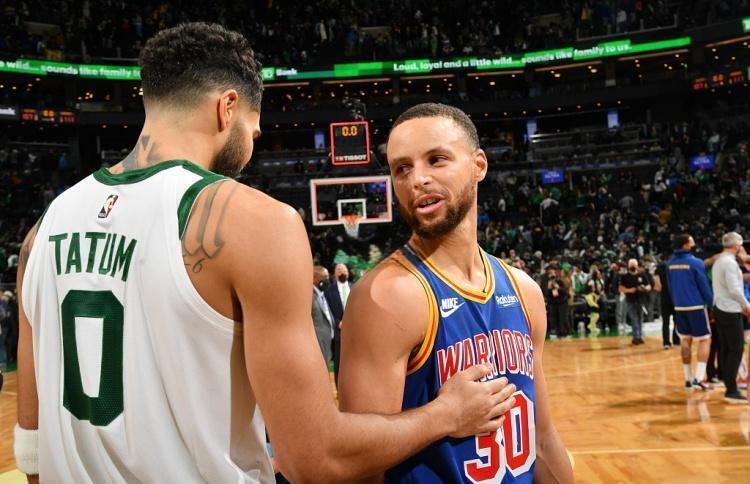 凯尔特人获胜赢下激烈对决表现稳扎稳打的简单介绍