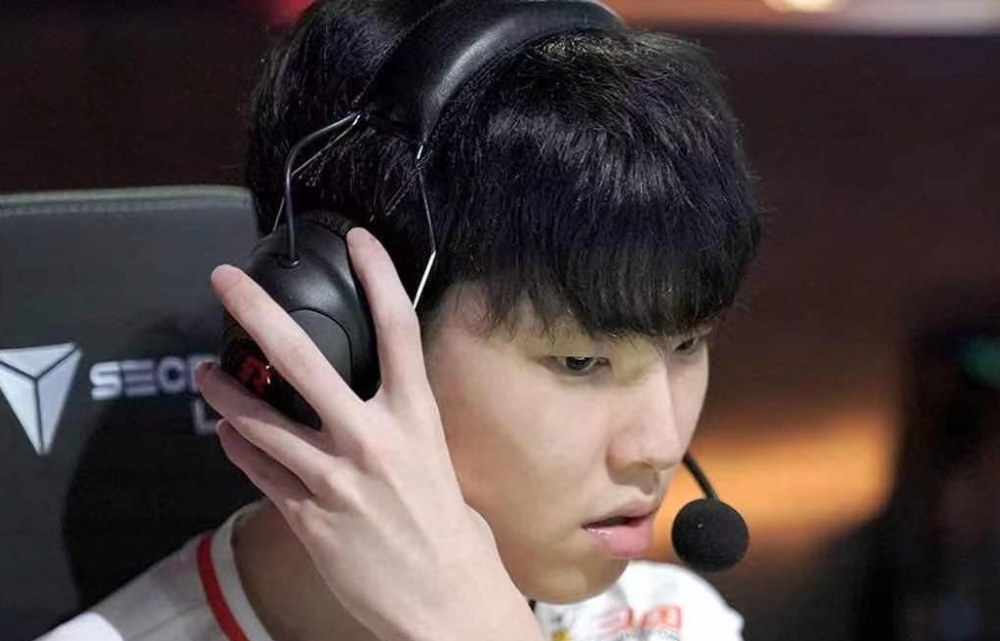 DK力克SHR，Peanut线上压制力十足激烈交锋成都决赛之夜，锁定晋级资格