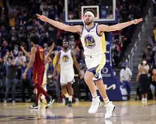 关于勇士大胜雷霆，汤普森回归仍稳定的信息