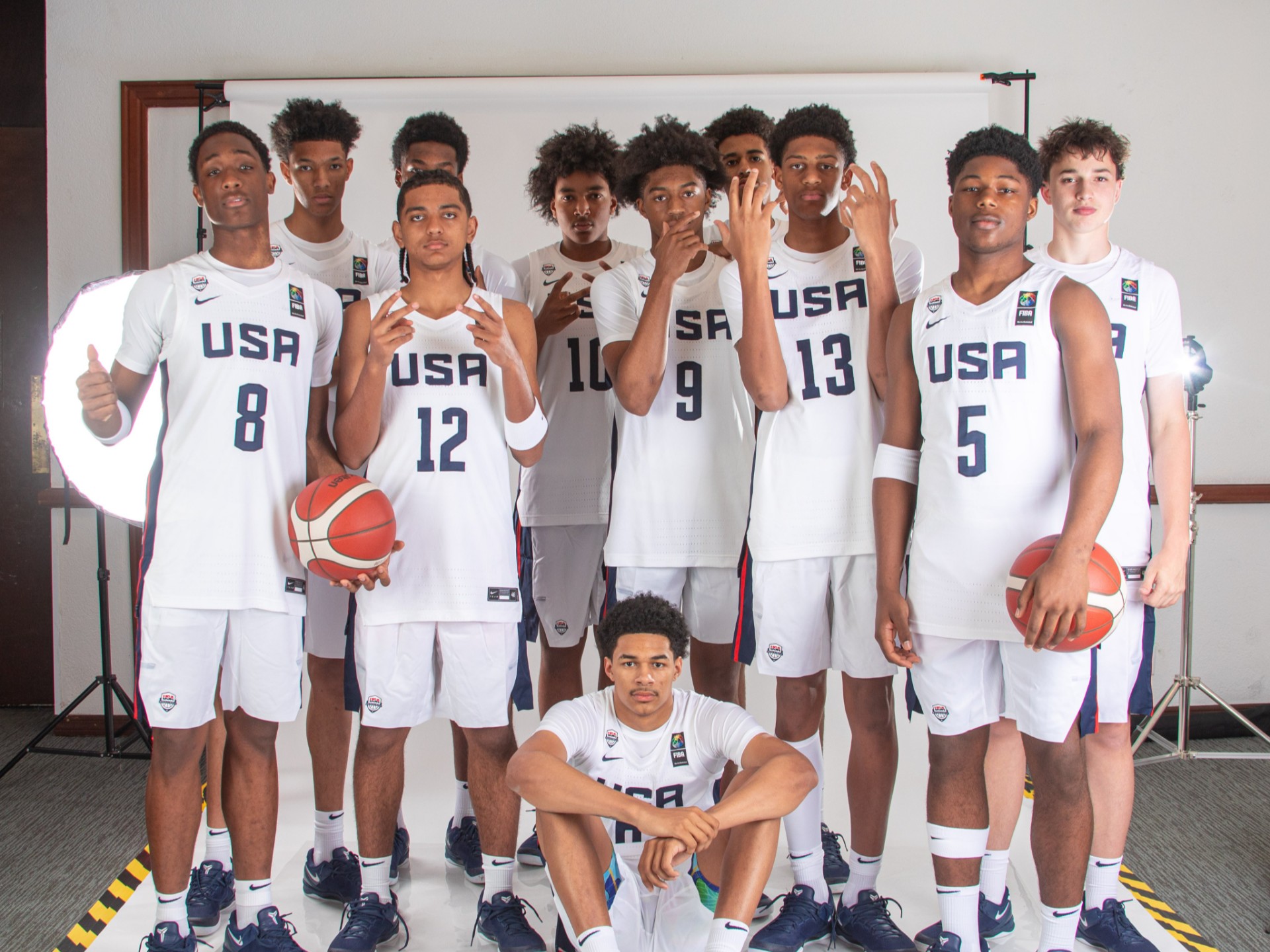 美国国家队实力雄厚，轻松晋级