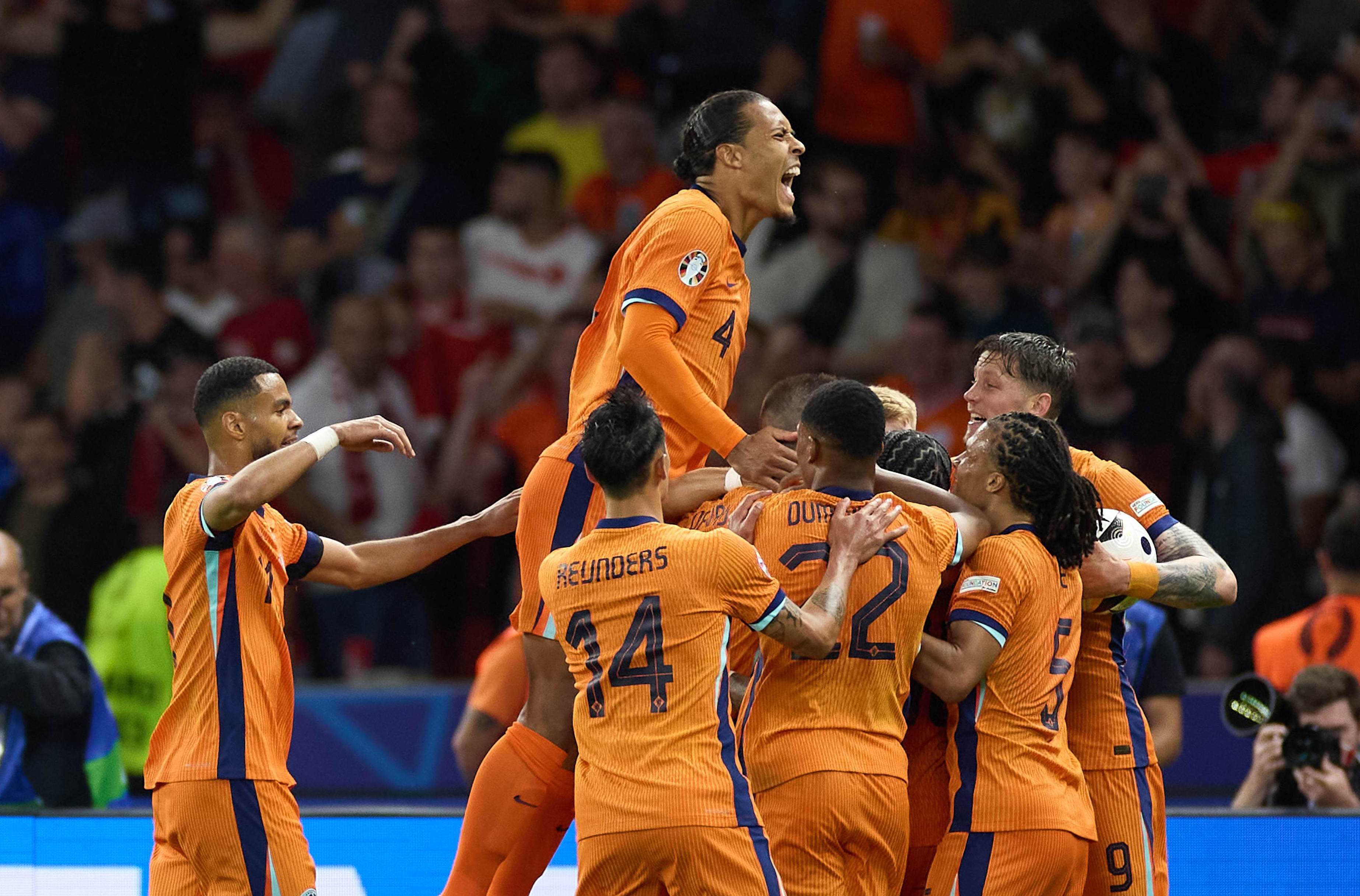 开云体育app-欧洲预选赛内幕揭秘，曝光一切真相