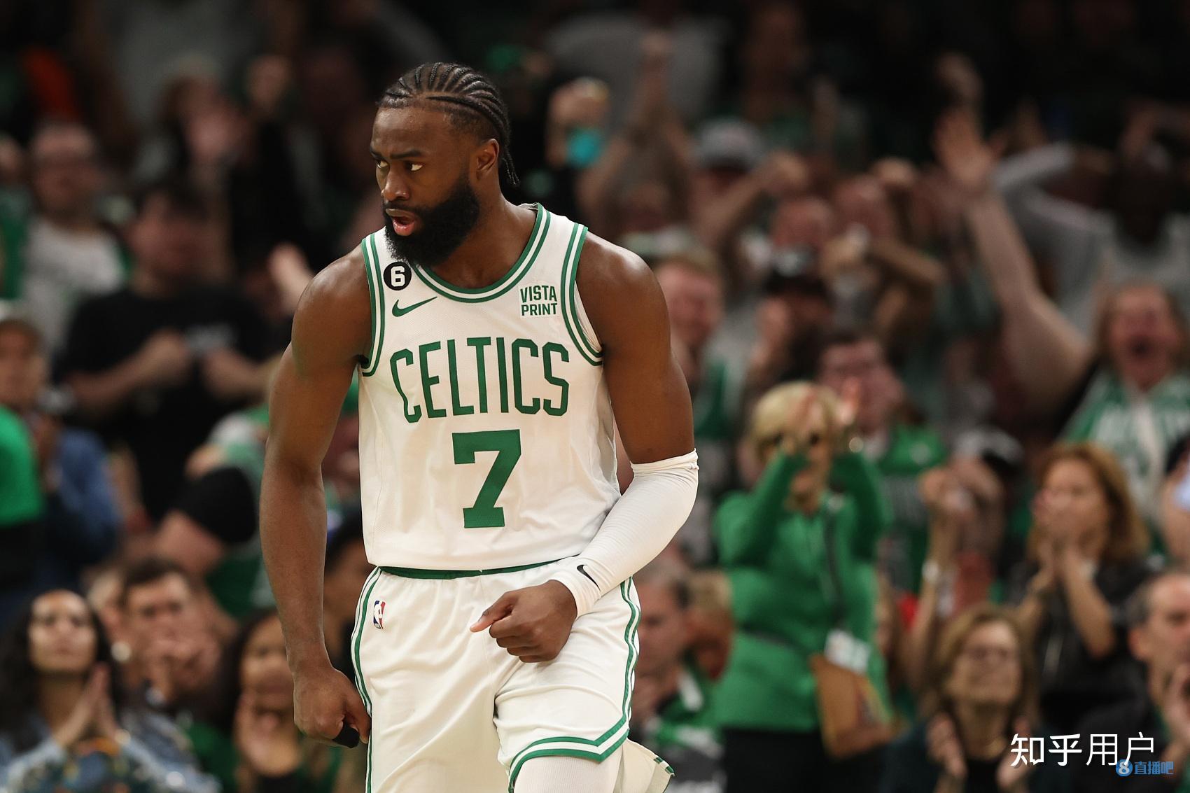 凯尔特人客场逆转马刺，取得季后赛关键胜利