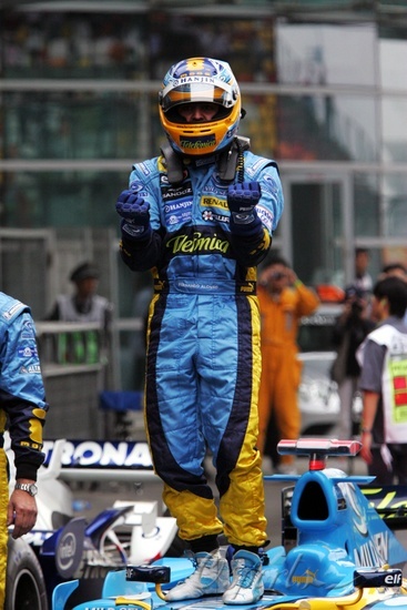 梅赛德斯力克雷诺车队，阿隆索高光表现的简单介绍