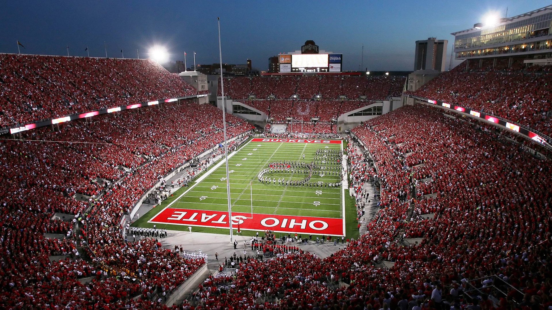 开云体育入口-稳定如钟，战术如网，布伦森与上海队如何联手绞碎魔术