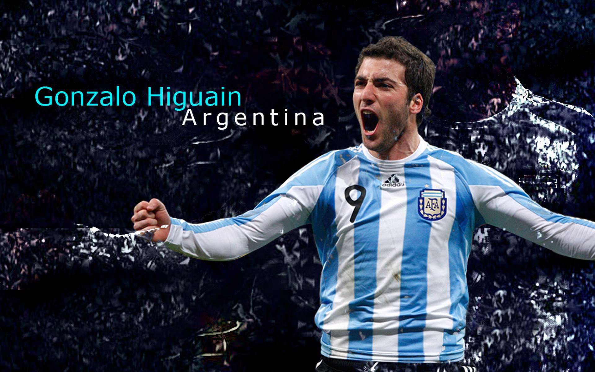 绿茵与羽场的双重奏,当横扫遇上统治